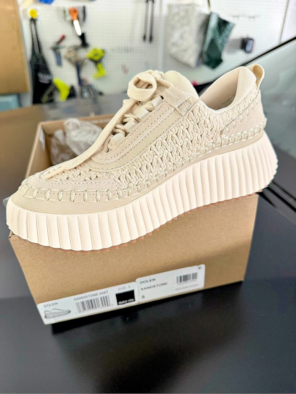 Dolce Vita Dolen Platform Sneakers Cream US 5 NWT